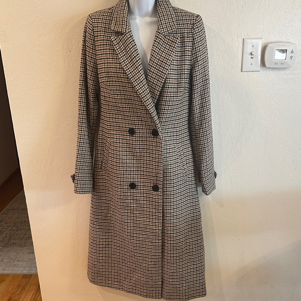 Windsor yellow and black houndstooth trench coat size small, small shoulder pads